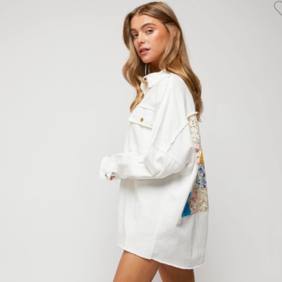 Davi & Dani Multi Knit Lace Patch Work Button Down Jacket - Picture 6 of 7